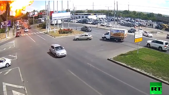 انفجار محطة وقود في مدينة فولغوغراد الروسية (فيديو)