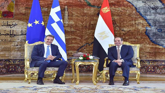 السيسي و رئيس الوزراء اليوناني يتبادلان التهنئة بمناسبة توقيع اتفاق تعيين الحدود البحرية بين مصر واليونان 