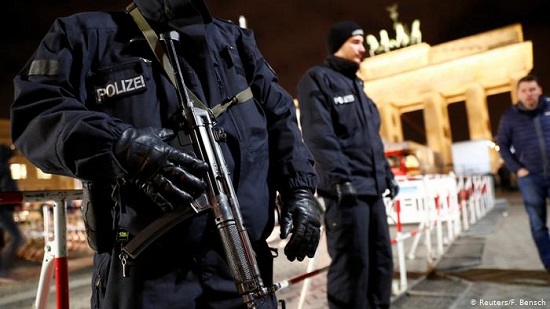  سقوط إرهابي سوري نفذ جرائم حرب في قبضة رجال الأمن ببرلين