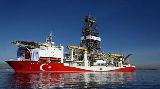 خبير: تركيا لا تعترف بقانون البحار وتريد الاستيلاء على ثروات ليس من حقها