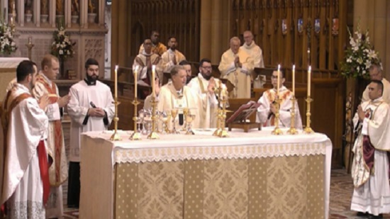 بالصور والفيديو سيامة أربعة كهنة من الشباب بكاتدرائية العذراء مريم للروم الكاثوليك بأستراليا