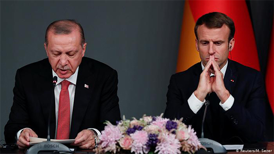 ماكرون يتصل بأردوغان ويرفض العقوبات الامريكية علي إيران 