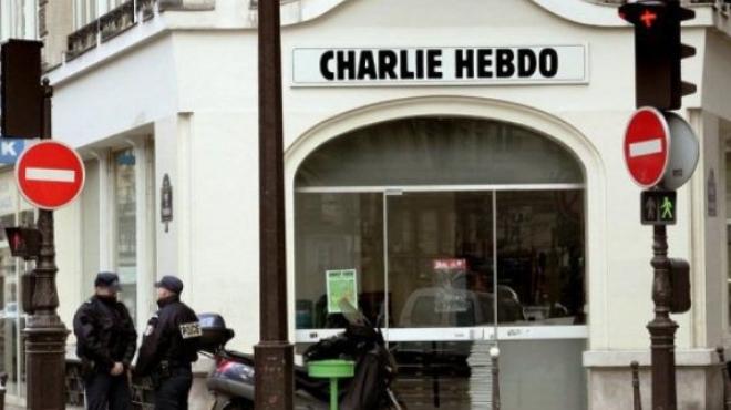 100 وسيلة إعلام فرنسية تدعم مجلة شارلي إيبدو: ندافع عن حرية التعبير 