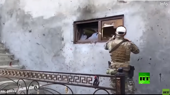 فيديو .. الأمن الروسي يقتل 4 مسلحين في الشيشان 