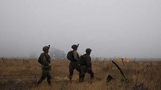 الجيش الإسرائيلي يدمر موقعين تابعين للجيش السوري 