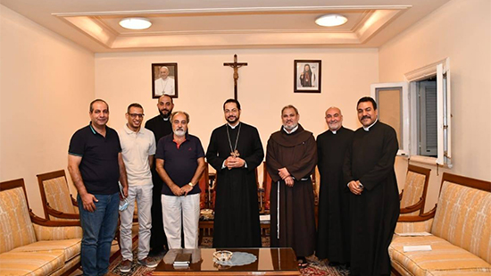 الأنبا باخوم يجتمع بالمجلس الرعوي للكنيسة الكاثوليكية بالإسكندرية