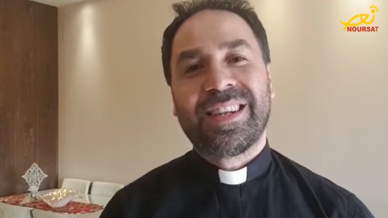  بالفيديو.. قس يوضح تصريحات البابا فرنسيس حول المثلية الجنسية.. تم تحريفها ولا يشرع لها
