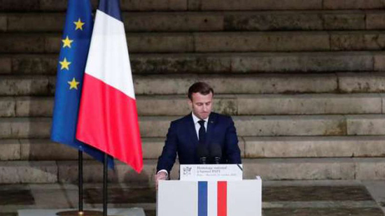فرنسا تطالب الدول الإسلامية بعدم السماح بمقاطعة منتجاتها