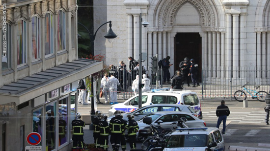 جريمة أرهابية اسلامية وقعت داخل كنيسة نوتردام - نيس - جنوب فرنسا 