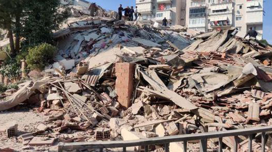 تركيا: 35 قتيلا حصيلة قتلى زلزال إزمير