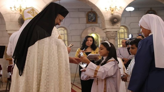  البطريرك إبراهيم إسحق يترأس المناولة الاحتفالية بكاتدرائية الفجالة : أنتم أحباء ليسوع
