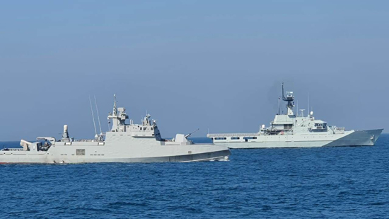 القوات البحرية المصرية والبحرينية تنفذان تدريباً بحرياً عابراً فى نطاق الأسطول الشمالى