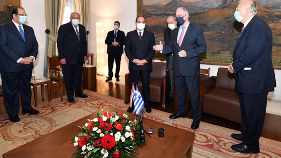 الرئيس السيسي يزور البرلمان اليوناني