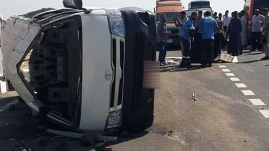 إصابة 39 شخصاً في حادث تصادم أتوبيس ركاب مع سيارة ملاكي بطريق قنا - الأقصر
