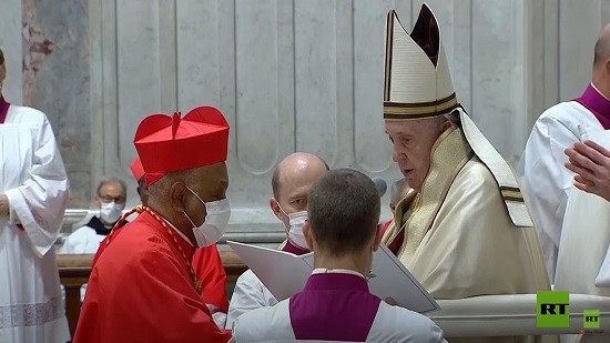  بالفيديو.. البابا فرنسيس يعين أول كاردينال من أصول إفريقية
