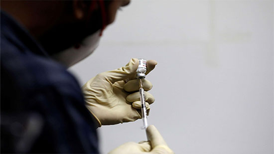 ألمانيا تبدأ تطعيم كبار السن والعاملين بالمجال الصحي بلقاح كورونا في يناير القادم