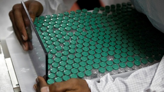 ألمانيا تعتزم تطعيم الفئات الأكثر عرضة للخطر في يناير