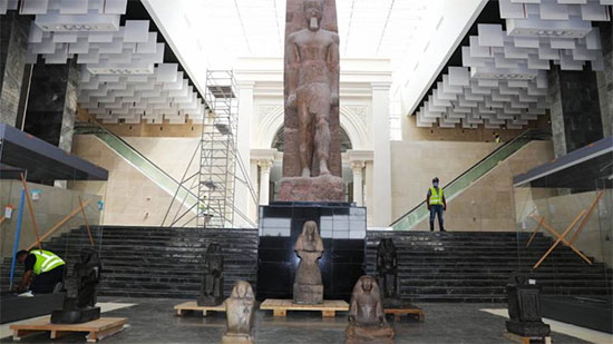 متحف عواصم مصر بالعاصمة الإدارية يستقبل مجموعة جديدة من القطع الأثرية