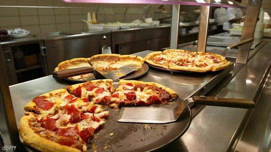 البيتزا تضم نسبة عالية من الدهون