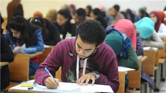 وزير التعليم يكشف موعد امتحانات الشفوي والعملي لصفوف النقل