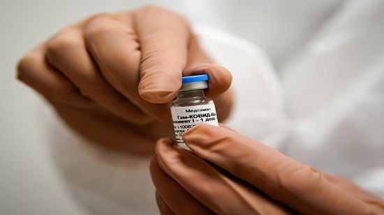 وزير: الجزائر قادرة على إنتاج اللقاح الروسي المضاد لكورونا