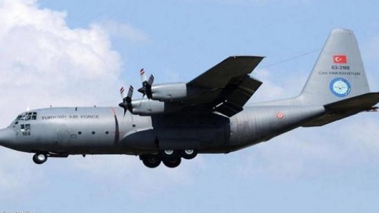طائرات عسكرية تركية تصل إلى ليبيا