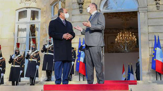 الرئيس عبد الفتاح السيسي خلال زيارته لفرنسا 