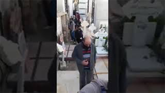 بالفيديو: موكب جنازة رمسيس بولس شهيد أحداث الورديان