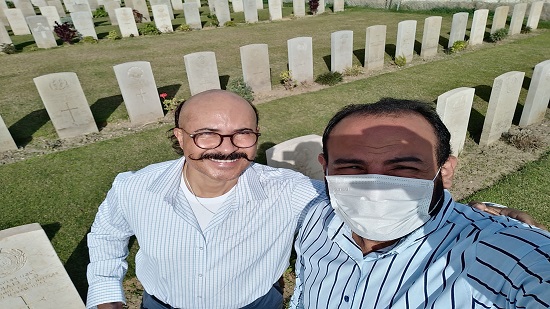 قصة شاب من جامايكا جاء إلى الإسكندرية للبحث عن قبر جندي من الحرب العالمية الأولى