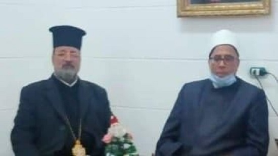 أوقاف دمياط تهنئ كنيسة الروم الأرثوذكسية بعيد الميلاد المجيد 
