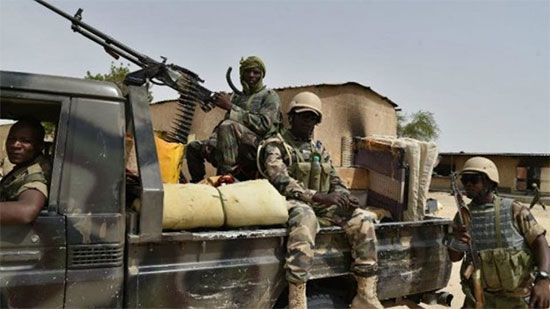 مقتل 70 شخصا في هجوم مسلح على قريتين بالنيجر