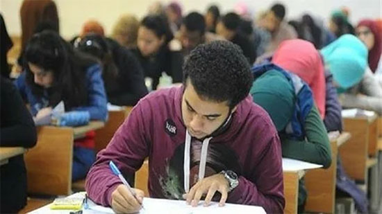
الأعلى للجامعات يكشف شكل الامتحانات وموعد إعلان الجداول
