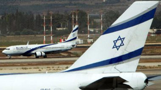 إسرائيل تعلق رحلات الطيران القادمة إليها حتى نهاية يناير 