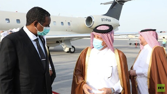 دقلو يصل الدوحة لبحث العلاقات الثنائية بين البلدين