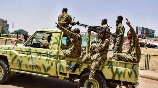 السودان يدفع بتعزيزات عسكرية كبيرة في ولاية القضارف