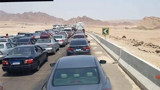 
عودة حركة المرور على طريق شرم الشيخ - القاهرة
