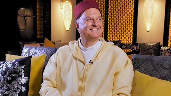 دافيد جوفرين يرتدي الجلباب المغربي 