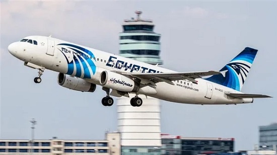 مصر للطيران تسير 6 رحلات استثنائية اليوم لإعادة العالقين في السعودية
