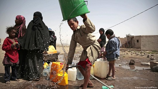  الحصار يهدد حياة الملايين في اليمن