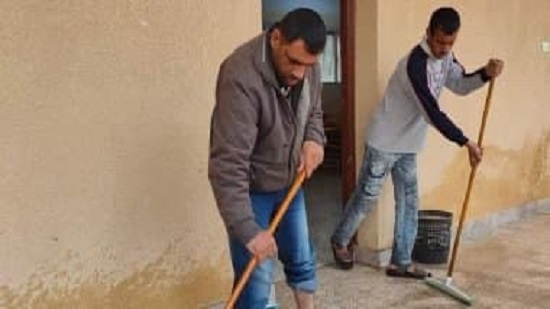 تعليم شمال سيناء .... المعلمين قاموا بتنظيف وتعقيم الفصول
