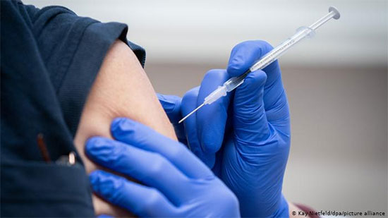 وزارة الصحة البريطاني: تطعيم أكثر من 20 مليون شخص بلقاح كورونا 