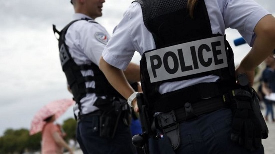فرنسا: رجلان طلبا من جارهما منشاراً للتخلص من جثة