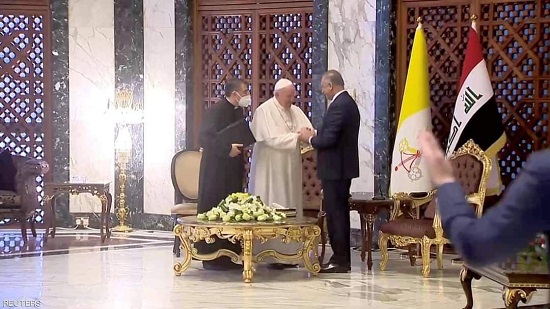  استقبال حافل لبابا الفاتيكان بالعراق فى زيارته التاريخية 

