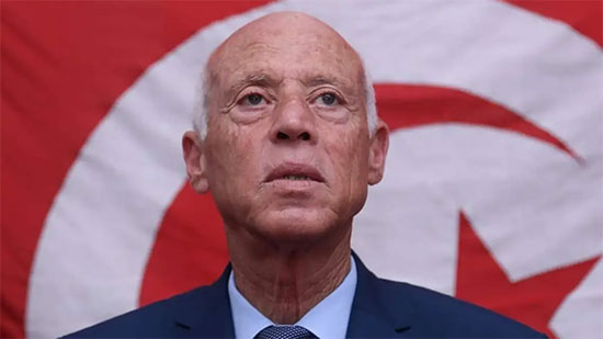 الرئيس التونسي يطالب رئيس الحكومة بالاستقالة.. والأخير: كلامك لا معنى له