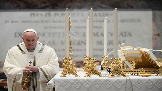 البابا فرنسيس: رأيت الكنيسة في العراق حية