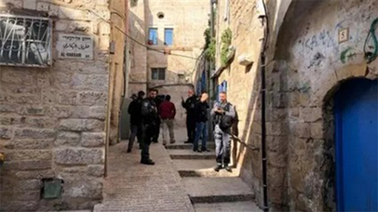 محاولات إسرائيل إخلاء عائلات مقدسية من منازلها تثير غضب كنيسة الروم الأرثوذكس بالقدس
