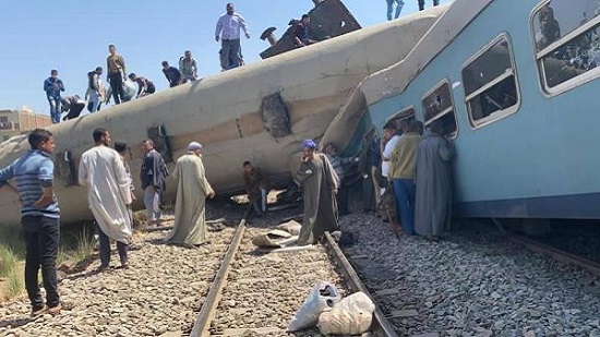 حادث تصادم قطارين بسوهاج