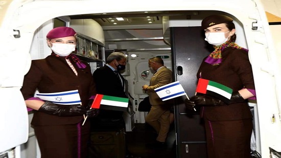  هبوط أول رحلة تجارية للطيران الإماراتية في تل أبيب