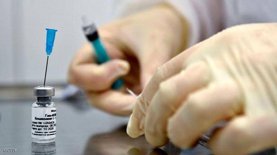 تراجع كبير في وفيات كورونا ببريطانيا بسبب تعاطي اللقاح
