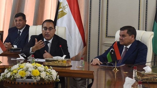  رئيس الوزراء يؤكد حرص مصر على دعم كافة المشروعات التنموية فى كل بقاع ليبيا

